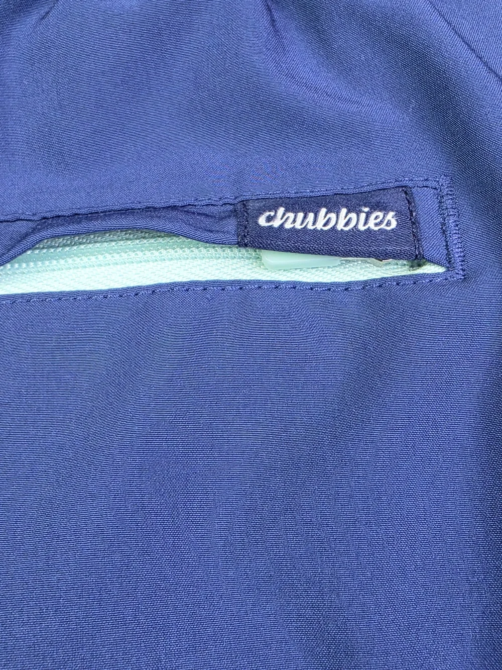 Chubbies True Blues Swim Trunks Shorts Mens 2XL 5.5